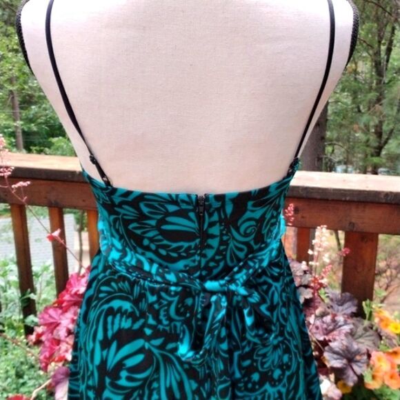 Ruby Rox Satiny Dressy Dress - Picture 6 of 10